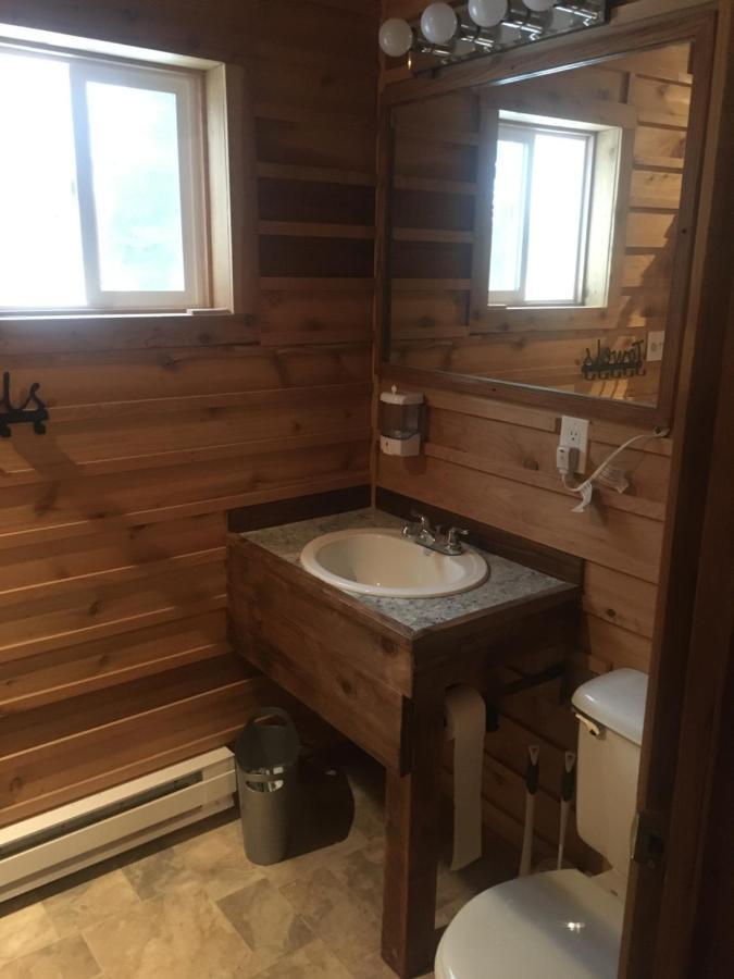 Whispering Woods Ak Homestay