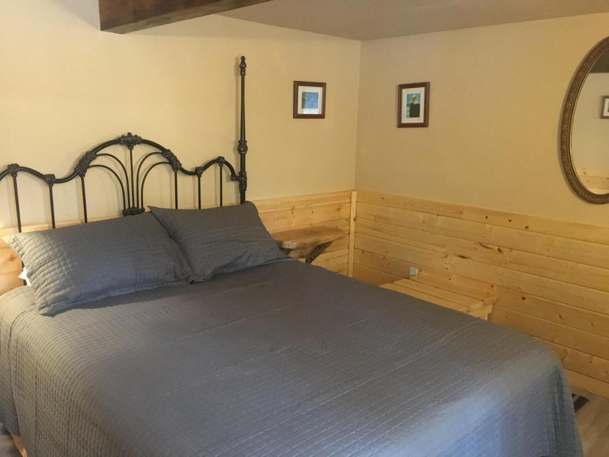 Homestay Whispering Woods Ak Kasilof