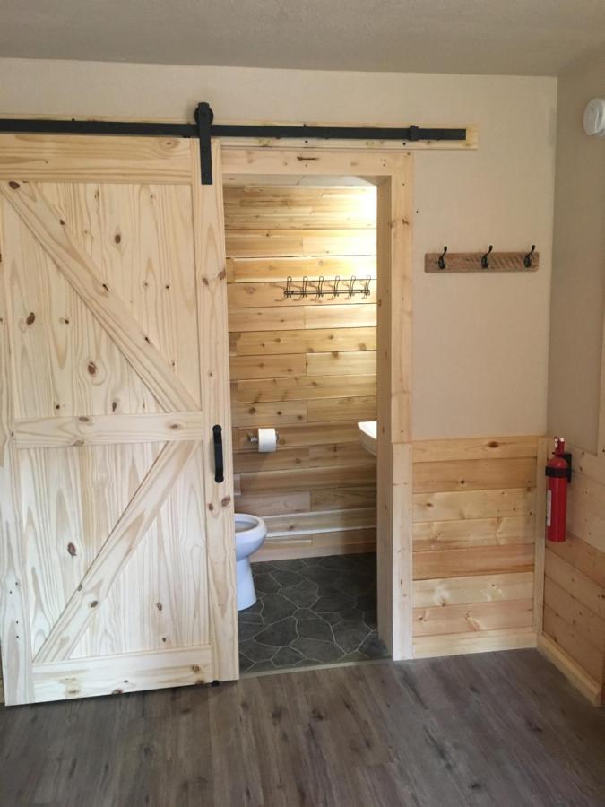 Whispering Woods Ak Homestay